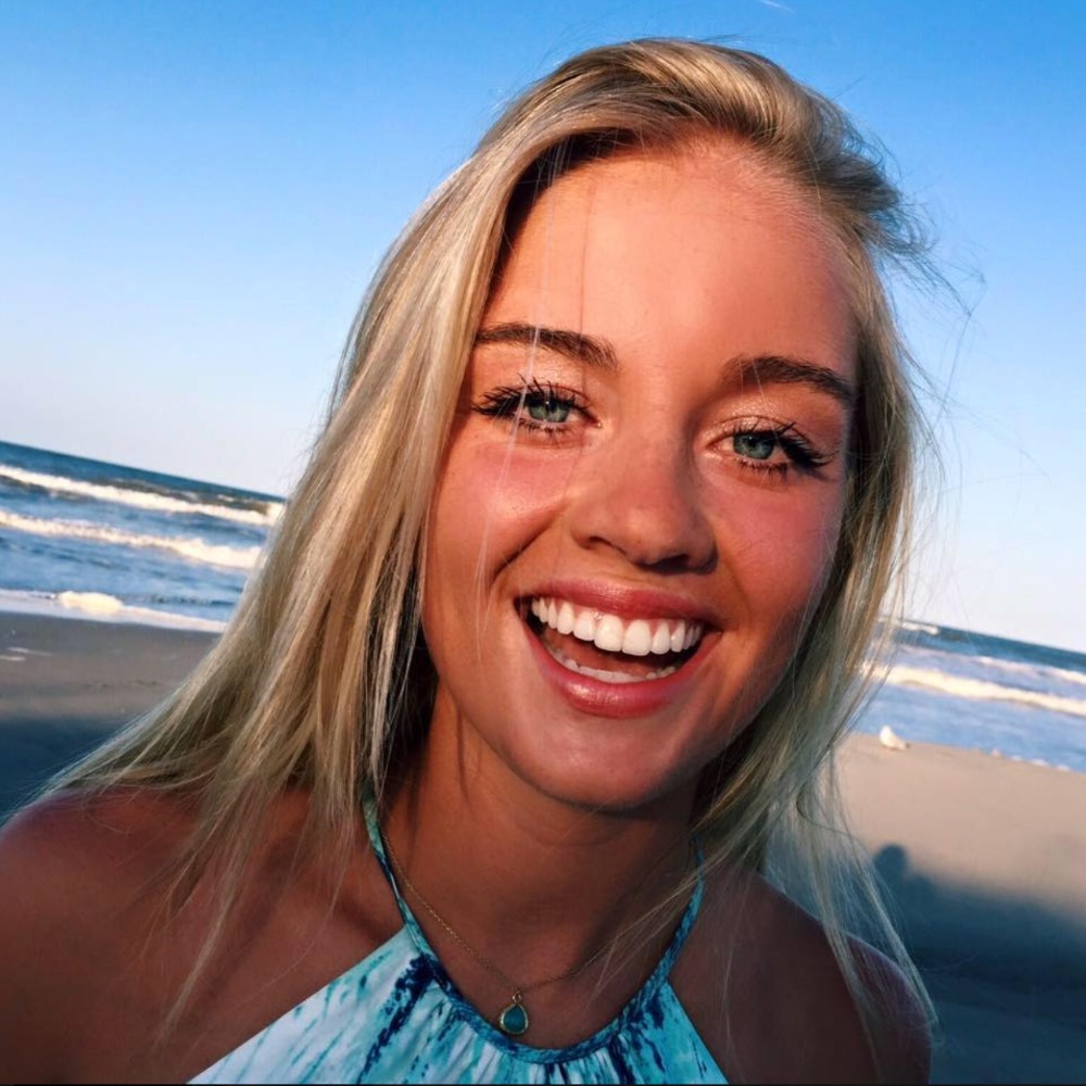 Meet your Posher, Mara